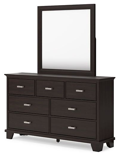 Covetown King Panel Bed with Mirrored Dresser