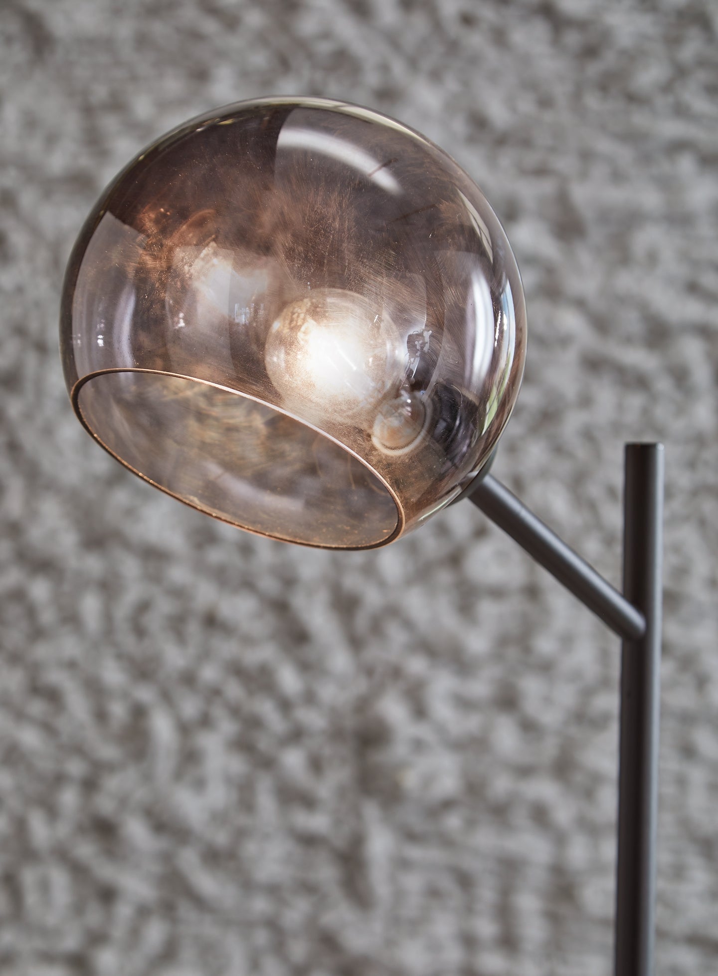 Abanson Metal Floor Lamp (1/CN)