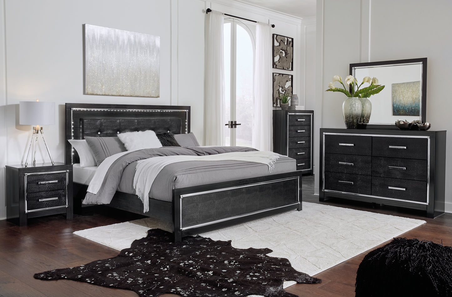 Kaydell King Upholstered Panel Bed with Mirrored Dresser